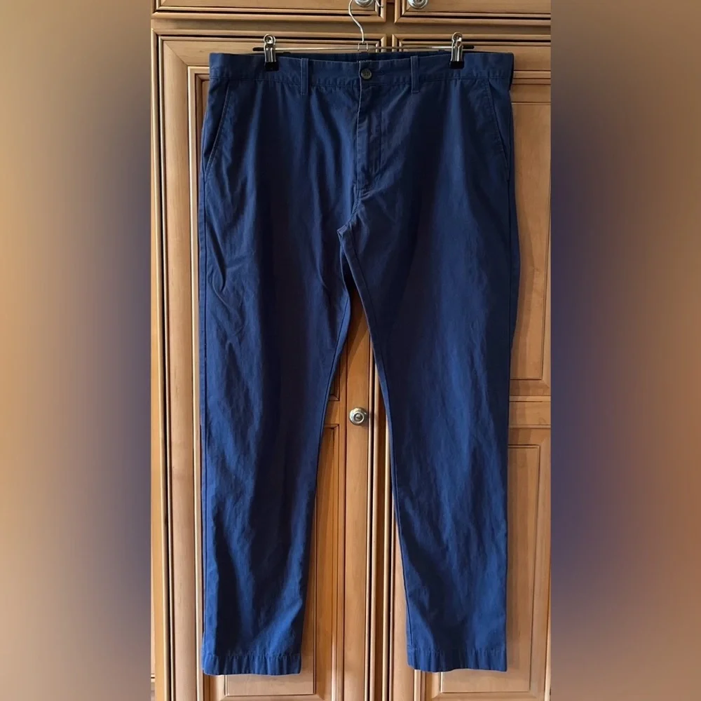 J Crew Men’s Driggs Chino Pants